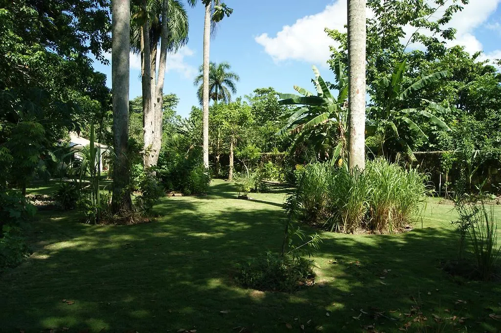 La Canada El Limon Bed and Breakfast